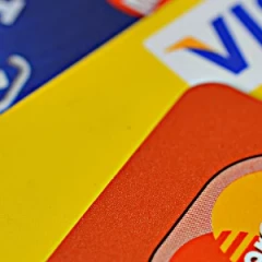Visa/ Mastercard/ Vipps